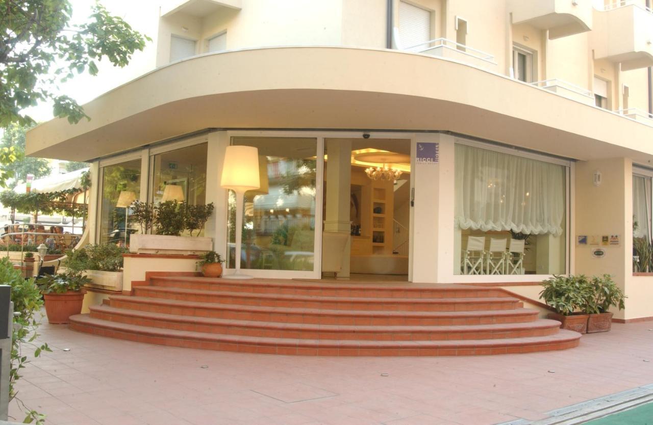 Hotel Sport & Residenza Cesenatico Exterior photo